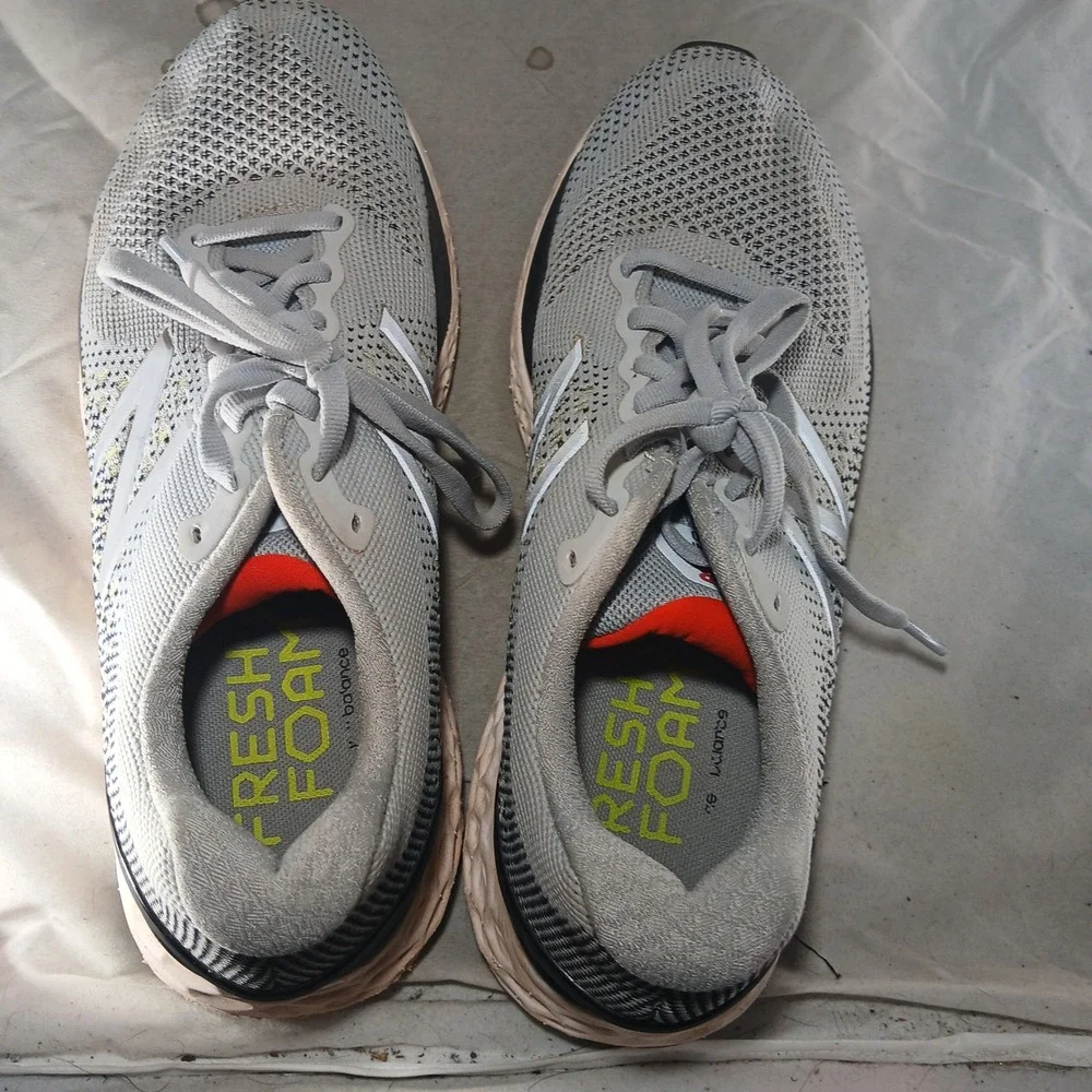 New Balance Fresh Foam 880v10 7.5 Grey Black Running Shoes‎ M880G10 Athletic